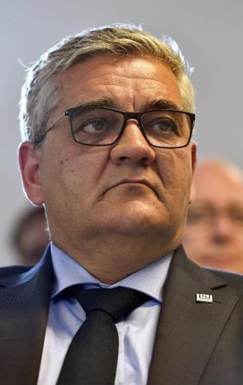 België en Frankrijk ondertekenen akkoord over aankoop 442 pantservoertuigen