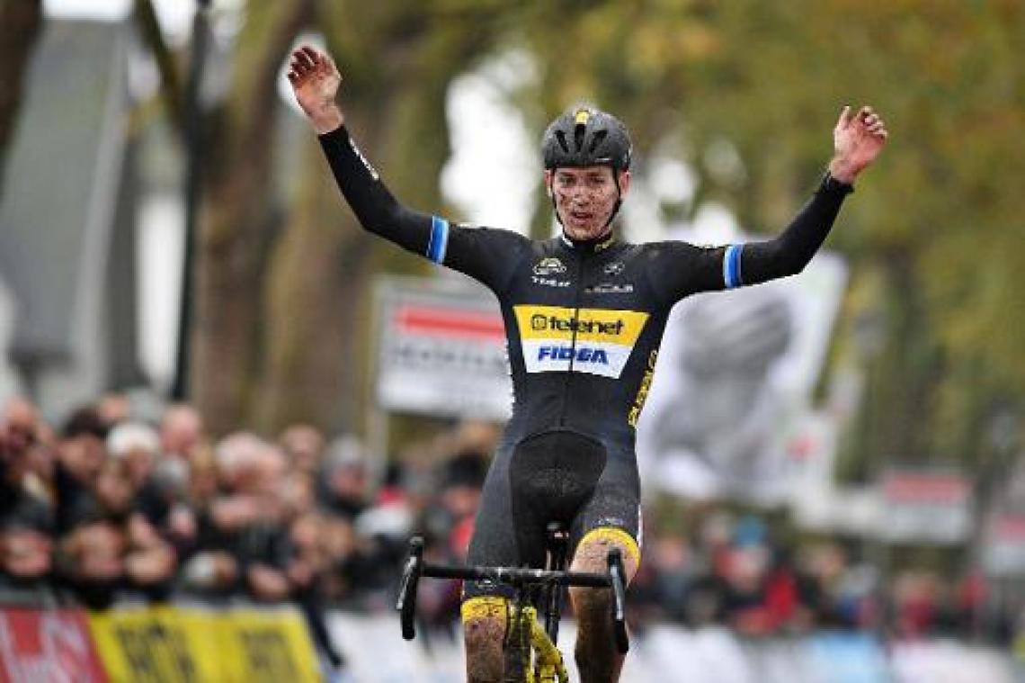 Geen Wout van Aert in Jaarmarktcross, Toon Aerts gaat voor drie op een rij
