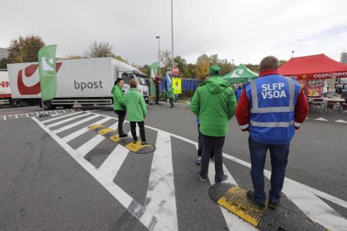Staking bpost wordt voortgezet, bonden en directie opnieuw rond de tafel