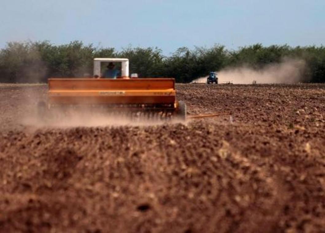 Ruim 80 procent van Europese landbouwgrond bevat pesticiden