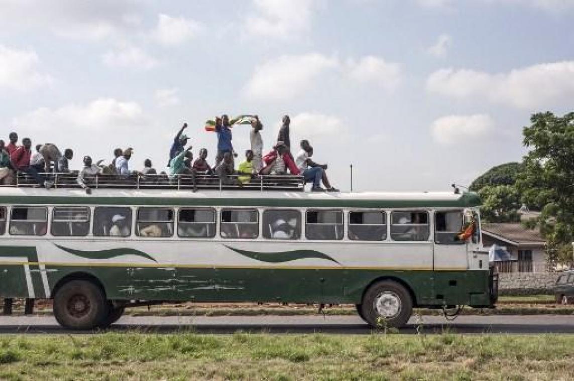 Minstens 42 doden in brand op bus in Zimbabwe