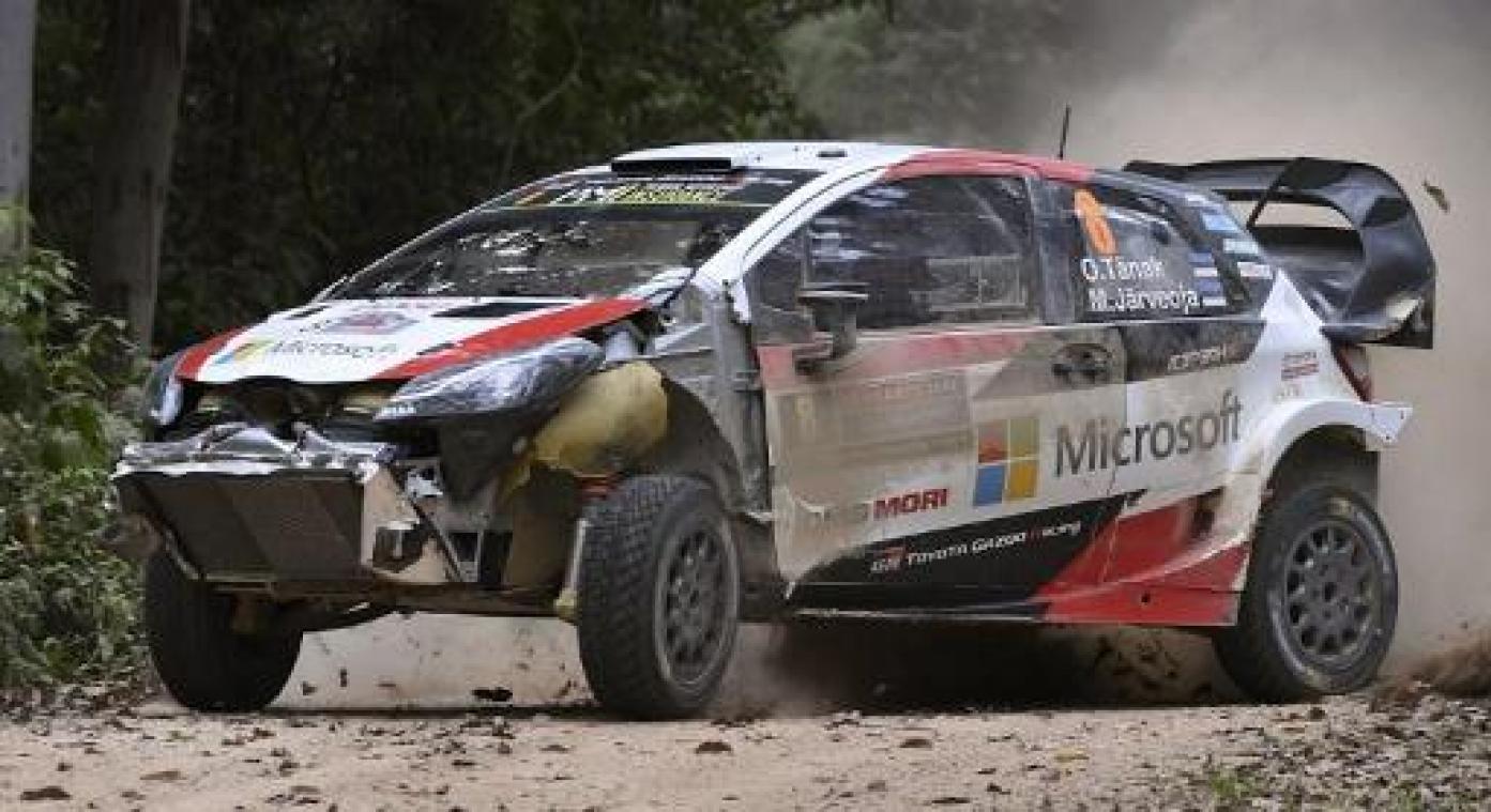 Rally van Australië - Tänak pakt de leiding, Neuville is achtste