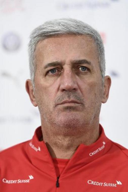 Rode Duivels - Zwitserse bondscoach Petkovic vreest België niet: "Tegen grote landen altijd goed"