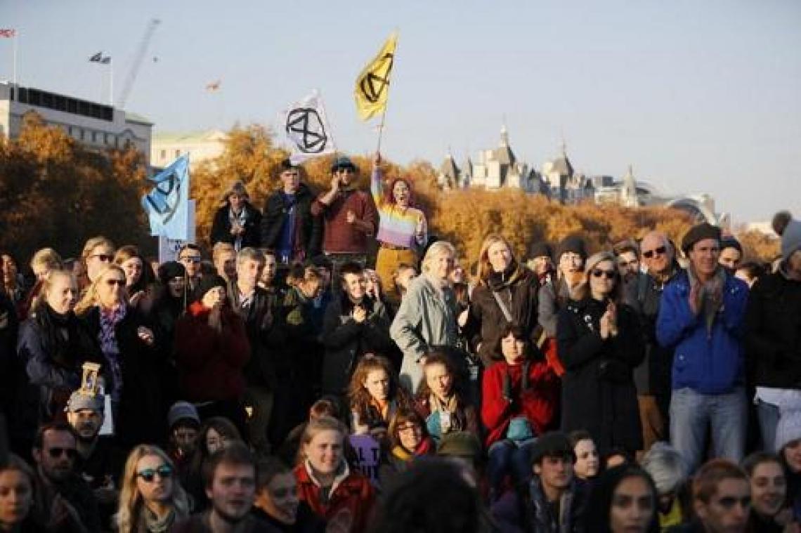 Duizenden betogers in Londen tegen gebrek aan politieke daadkracht over klimaatopwarming