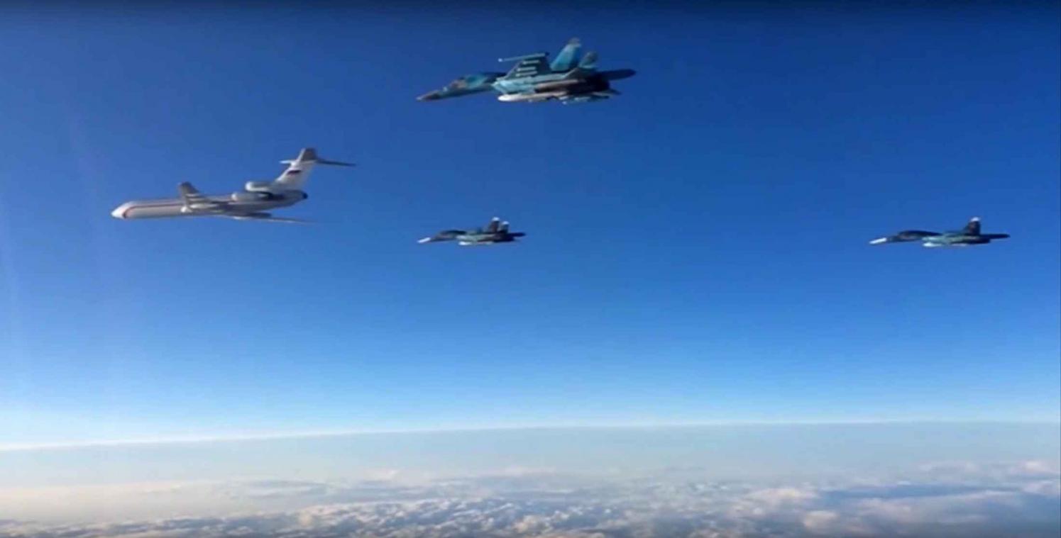 Eerste Russische vliegtuigen trekken zich terug uit Syrië