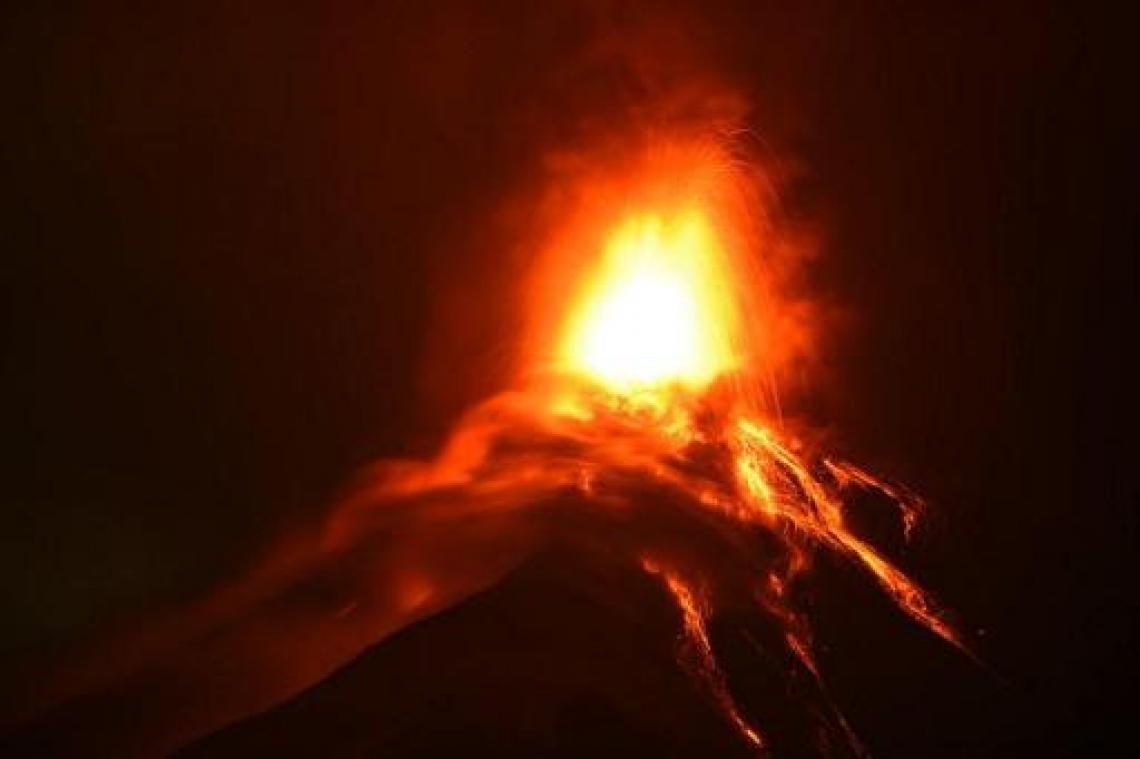Code rood in Guatemala na eruptie van Volcán de Fuego