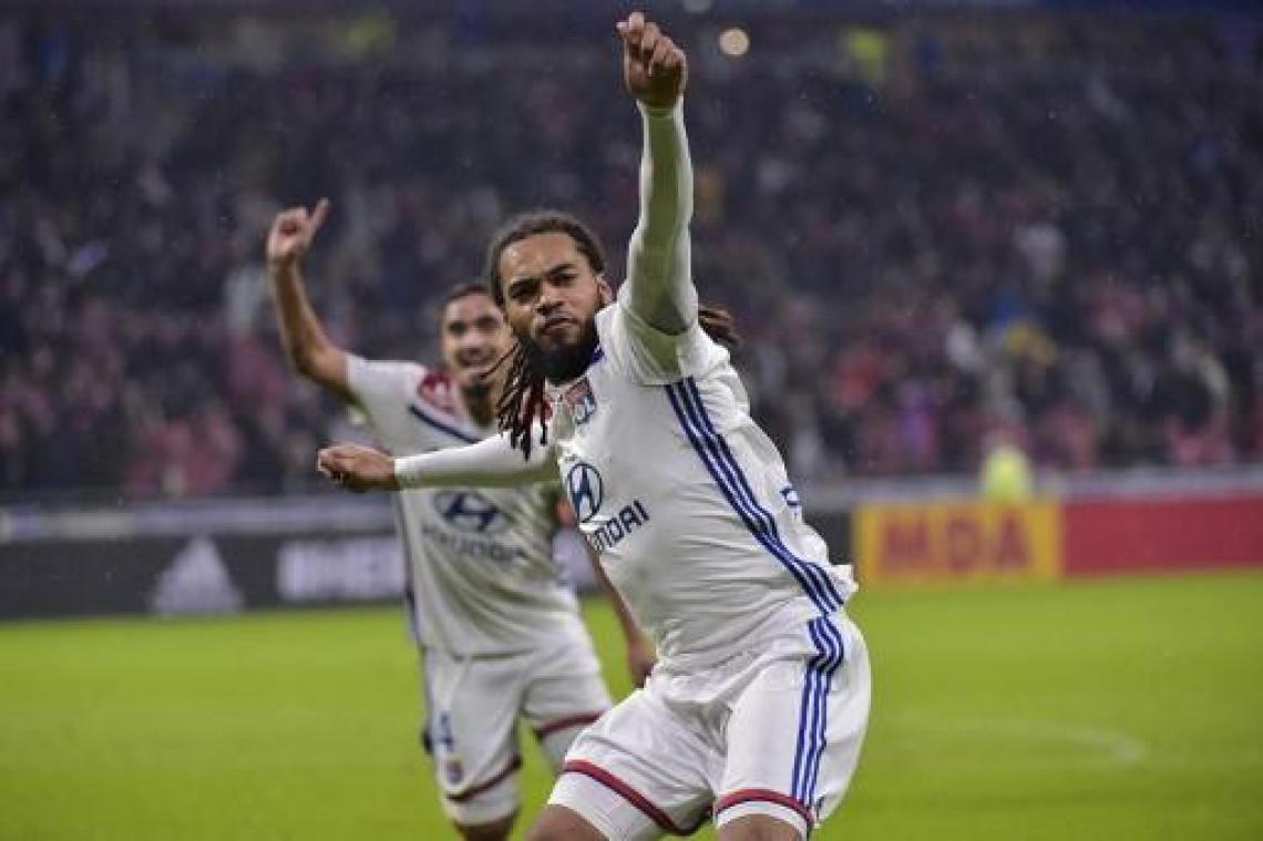 Belgen in het buitenland - Jason Denayer kopt Lyon naar de zege