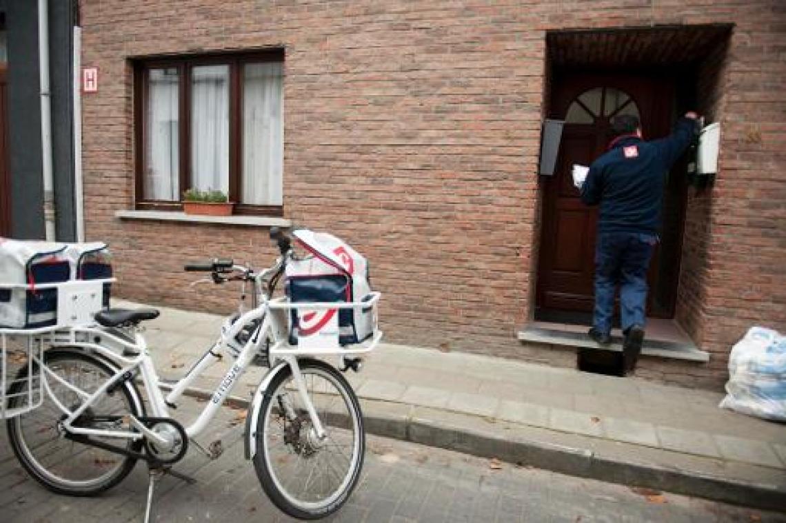 Bpost kijkt ook naar erkende vluchtelingen om vacatures in te vullen