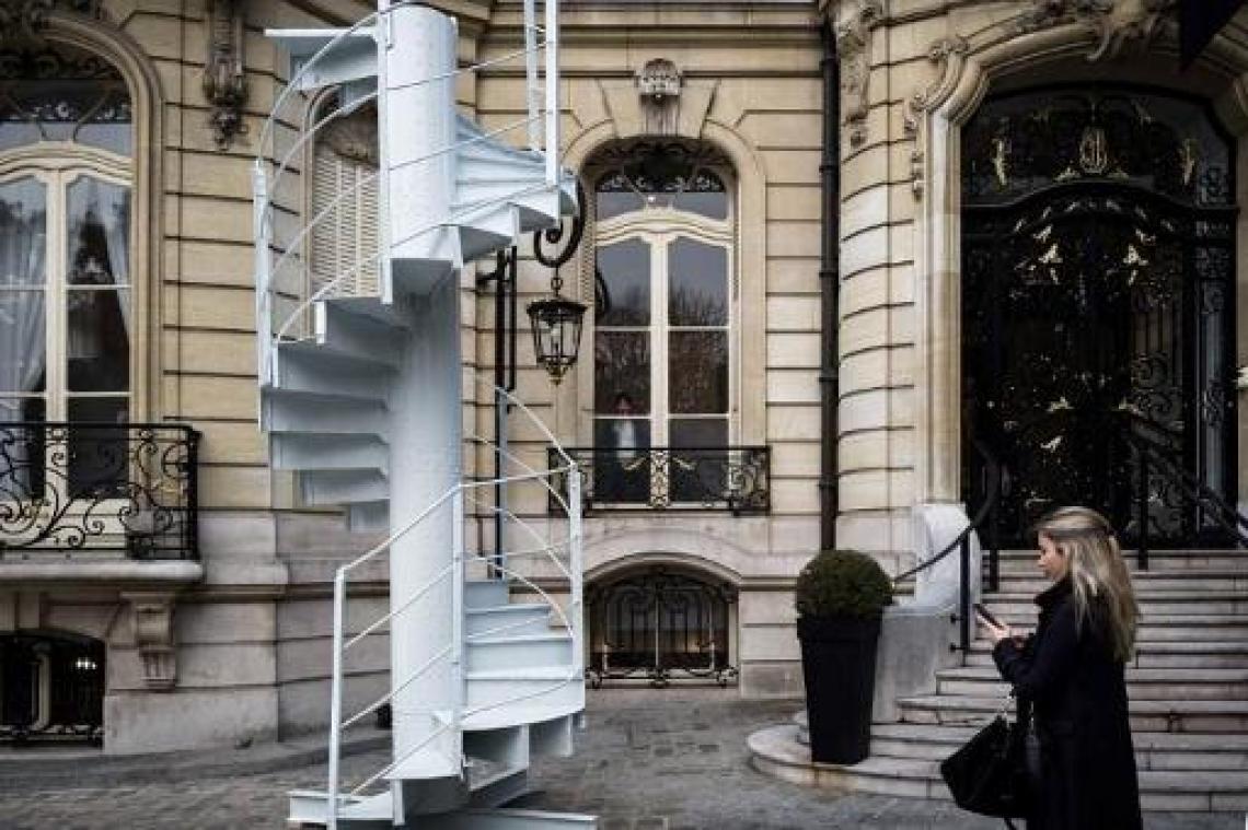 Origineel stuk wenteltrap Eiffeltoren voor 169.000 euro geveild