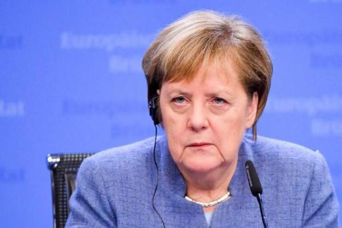 Merkel roept op tot kalmte, na gesprekken met Porosjenko en Poetin