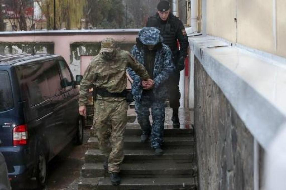 Gevangengenomen Oekraïense matrozen naar gevangenis in Moskou overgebracht