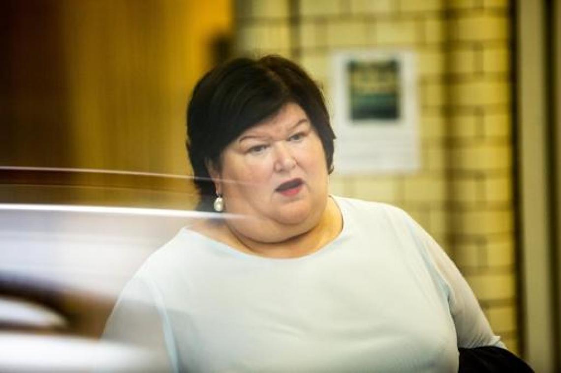Zelfstandigen: ziekte-uitkering voor 65-plussers, moederschapsuitkering sneller uitbetaald