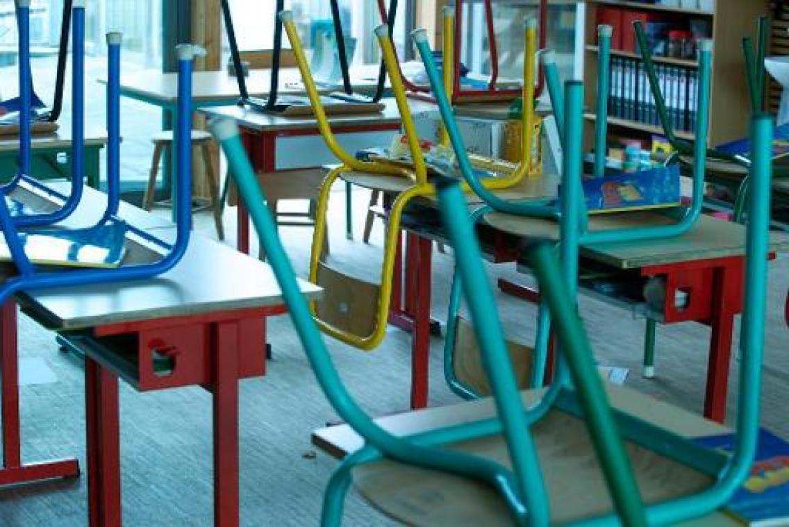 Klachten van 16 directeurs bij kinderrechtencommissaris over lerarentekort