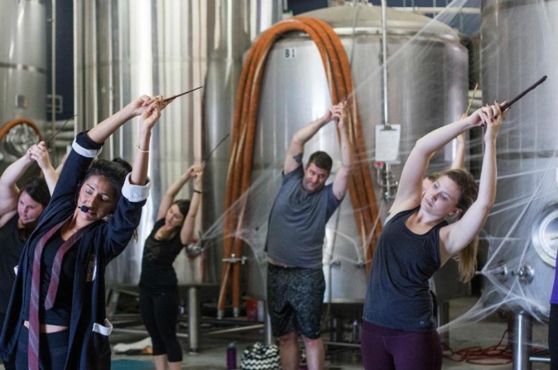 Bizar. Tijdens Harry Potter-yoga waan je je op Zweinstein
