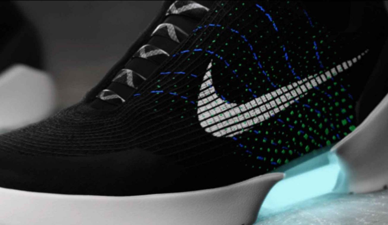 Zelfstrikkende Nike-schoenen uit 'Back to the Future' nu voor iedereen beschikbaar