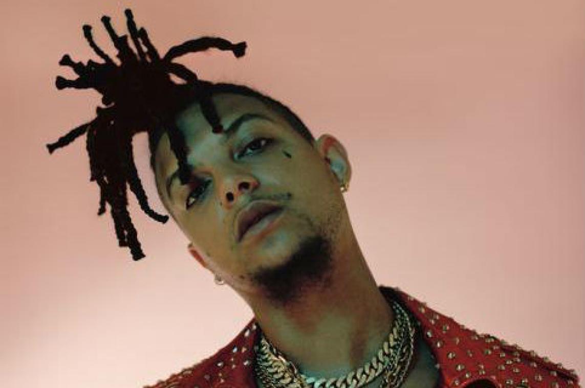 SOUNDCHECK. Ronnie Flex: "Het is geruststellend dat ik geen drugs meer nodig heb"