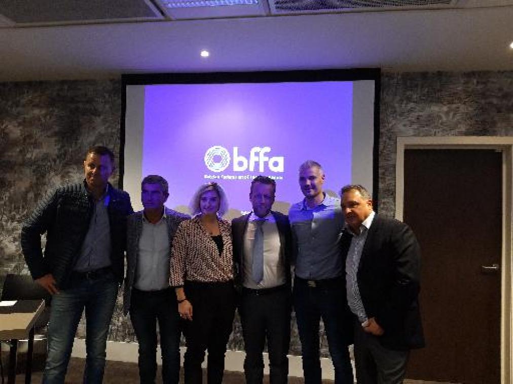 Voetbalmakelaars richten federatie op "voor meer ethiek" in het voetbal