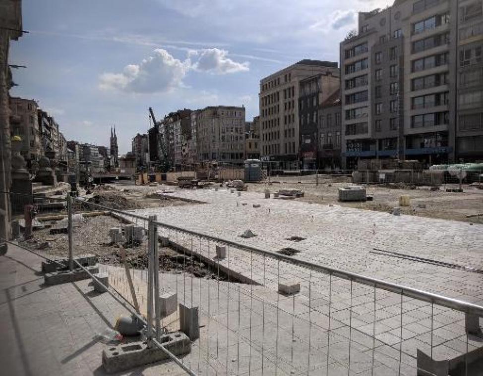Bouwbedrijf dreigt met miljoenenclaim tegen De Lijn