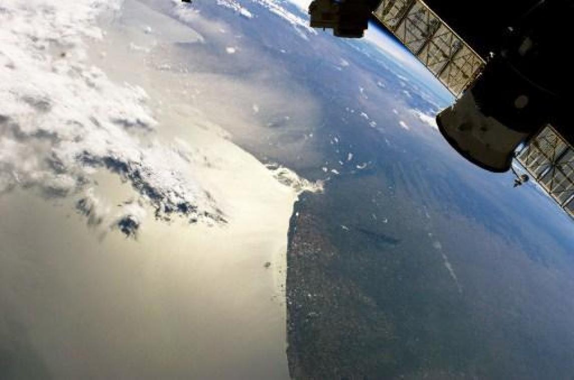 Onbemande Amerikaanse cargo aan ruimtestation ISS vastgemaakt