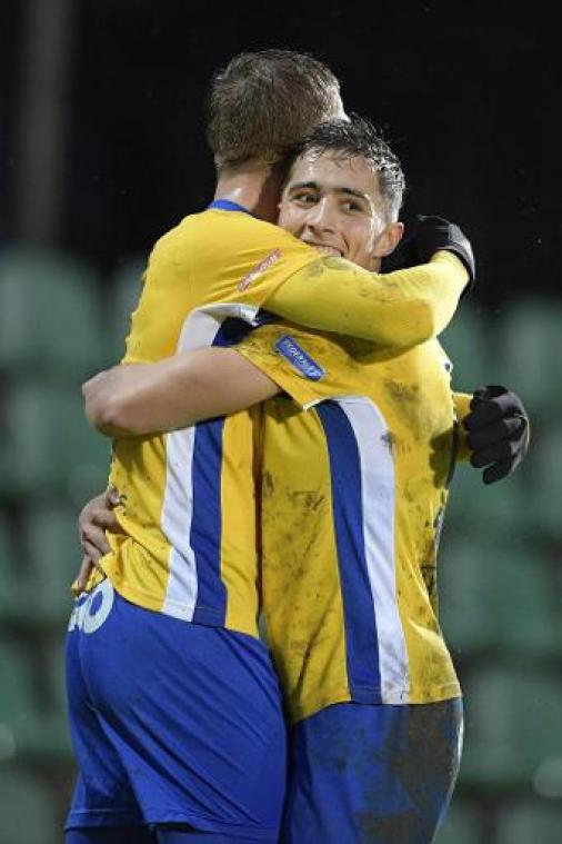 Proximus League - Union blaast titelambities nieuw leven in na zege in Lommel