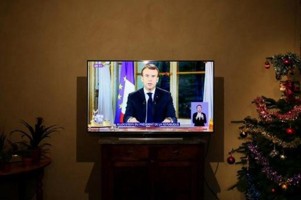 Linkse oppositie dient motie van wantrouwen tegen Franse regering in