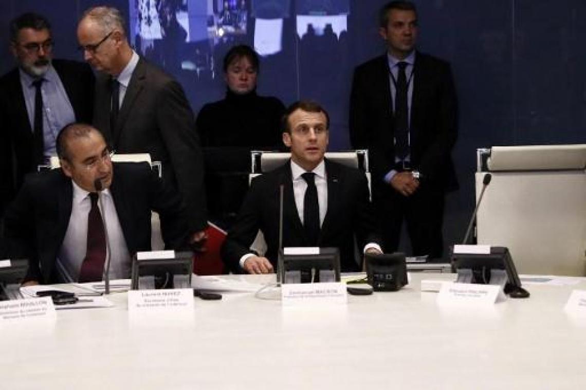 Franse politici roepen gele hesjes op om "verantwoordelijkheidszin" te tonen