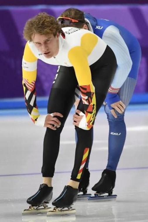 WB schaatsen Heerenveen: Mathias Vosté verrast met winst in B-groep