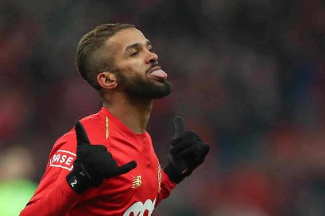 Jupiler Pro League - Standard nadert top zes met 4-1 zege tegen Zulte Waregem