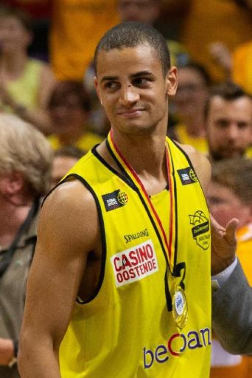 Belgian Lion Jean Salumu verkast naar Italiaanse nummer drie Varese
