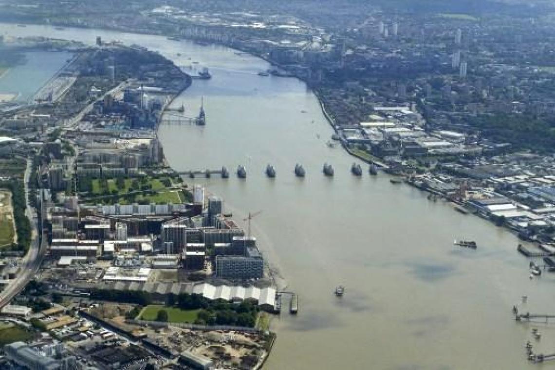 Britse politie pakt verstekelingen op die bemanning vrachtschip bedreigden