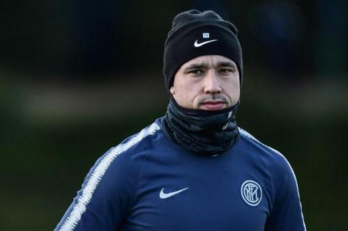 Inter Milaan legt Radja Nainggolan tijdelijke schorsing op