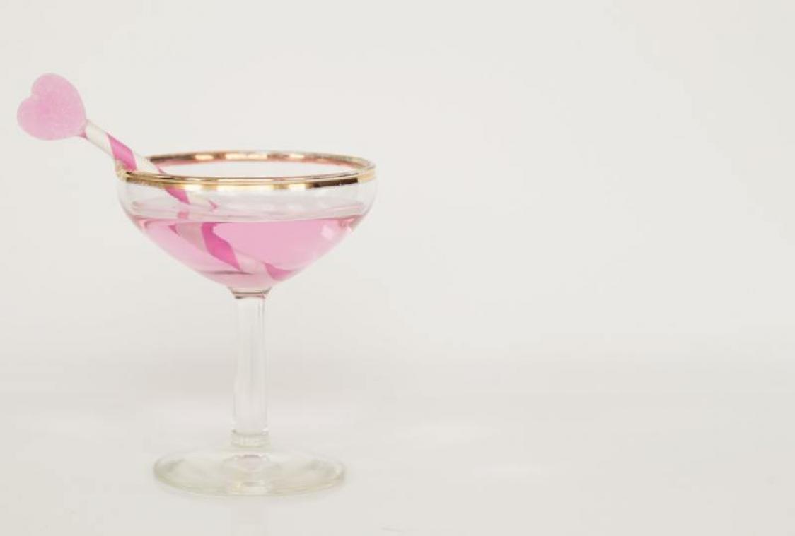 Waarom je champagne niet mag serveren in een 'coupe'