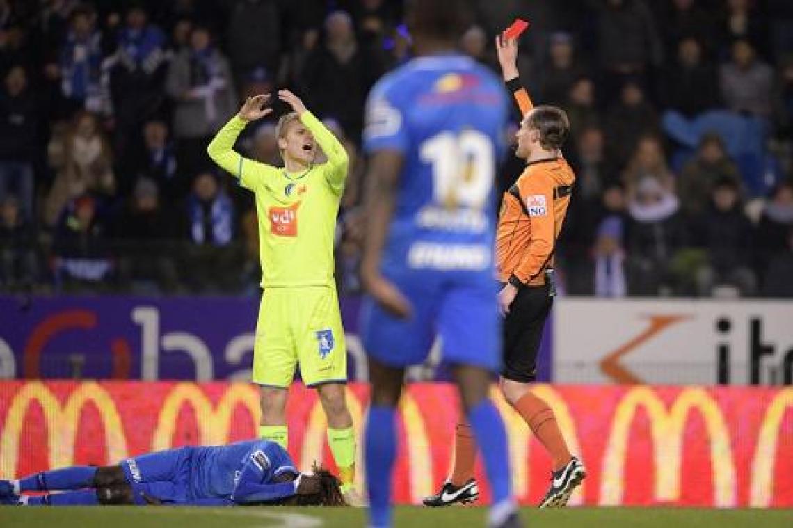 Sigur Rosted (AA Gent) riskeert een speeldag schorsing na rode kaart