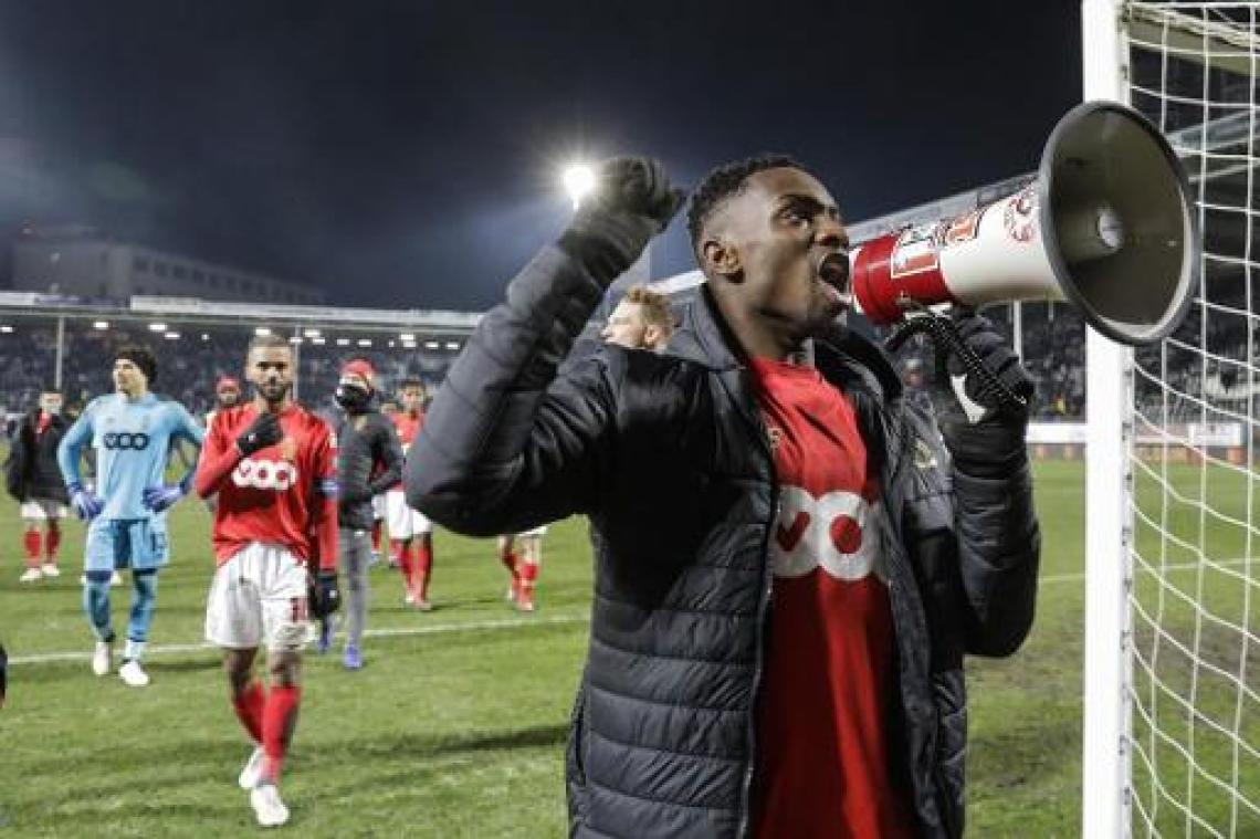 Standard na zege in Charleroi steviger op vier