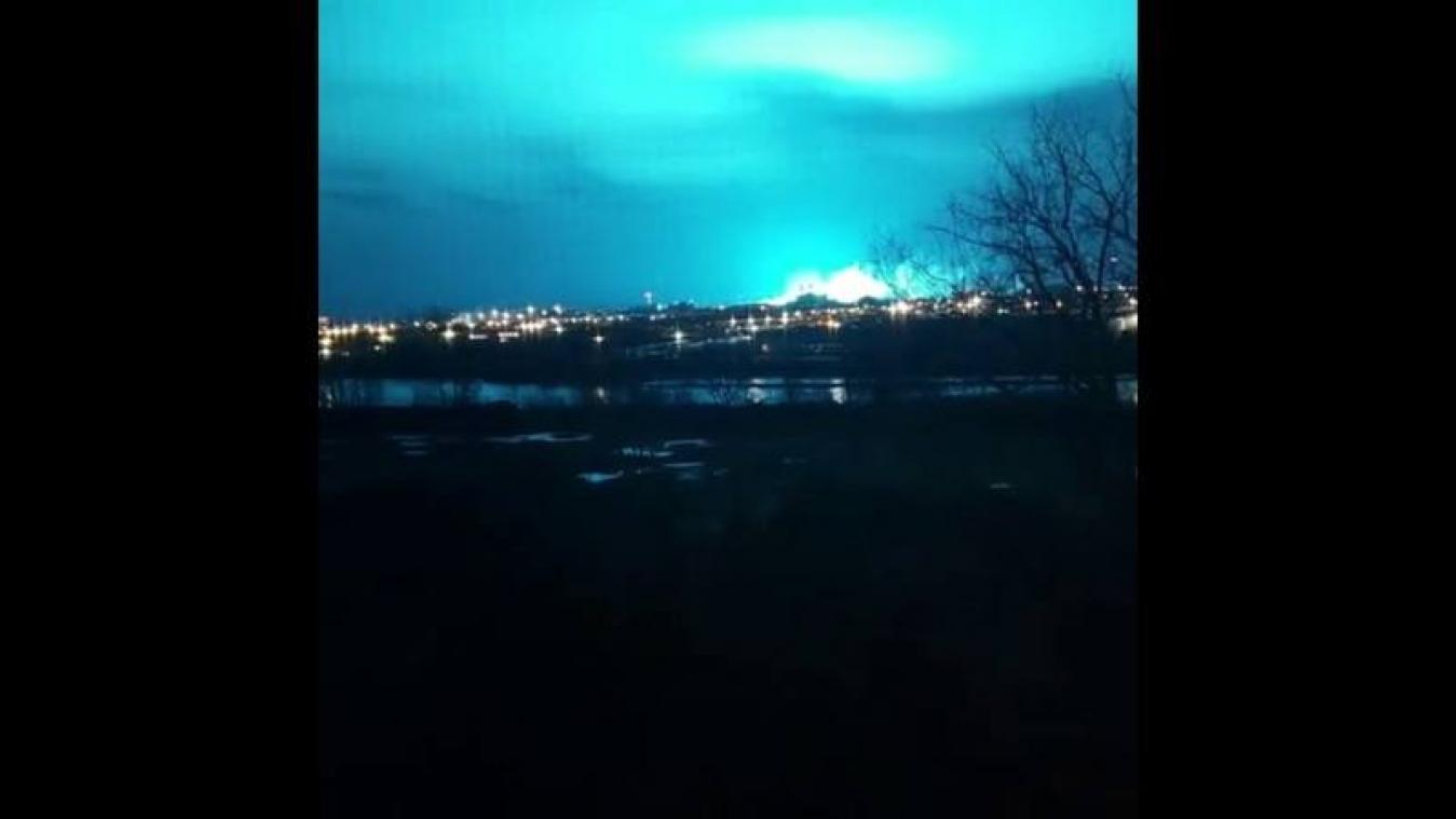 VIDEO. New York baadt in blauwe gloed