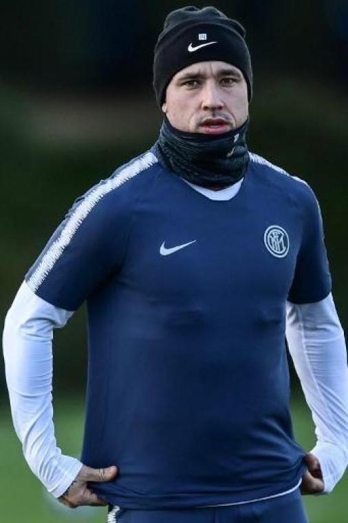 Radja Nainggolan viert terugkeer in Inter-selectie