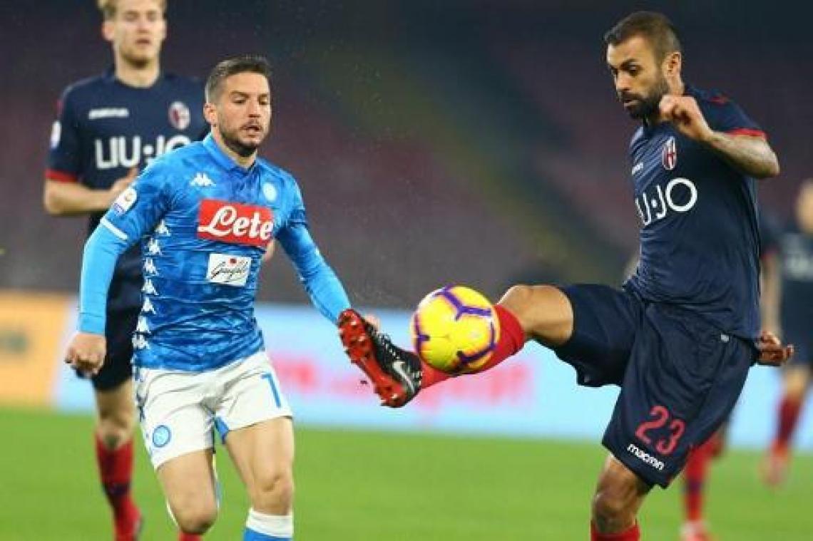 Belgen in het buitenland - Mertens loodst Napoli met winning goal voorbij Bologna