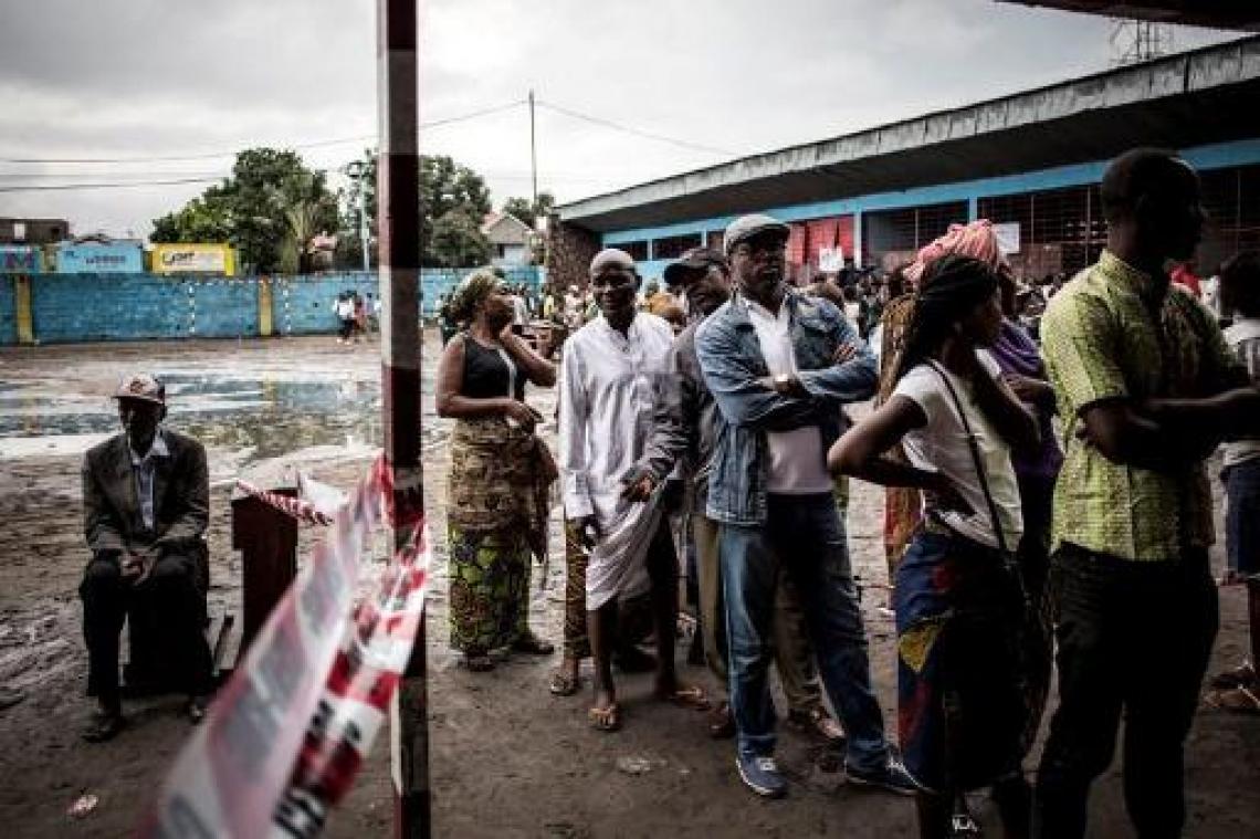 Op verschillende plaatsen in Congo moeizame start van stembusgang