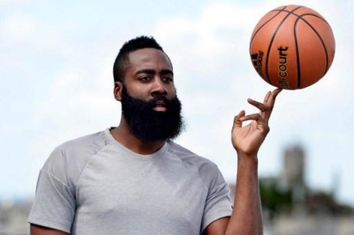 NBA - Onhoudbare James Harden leidt Houston voorbij Memphis