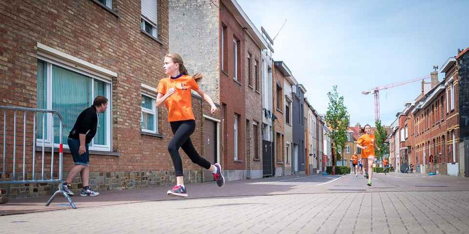 School laat kinderen elke dag 1,5 km lopen