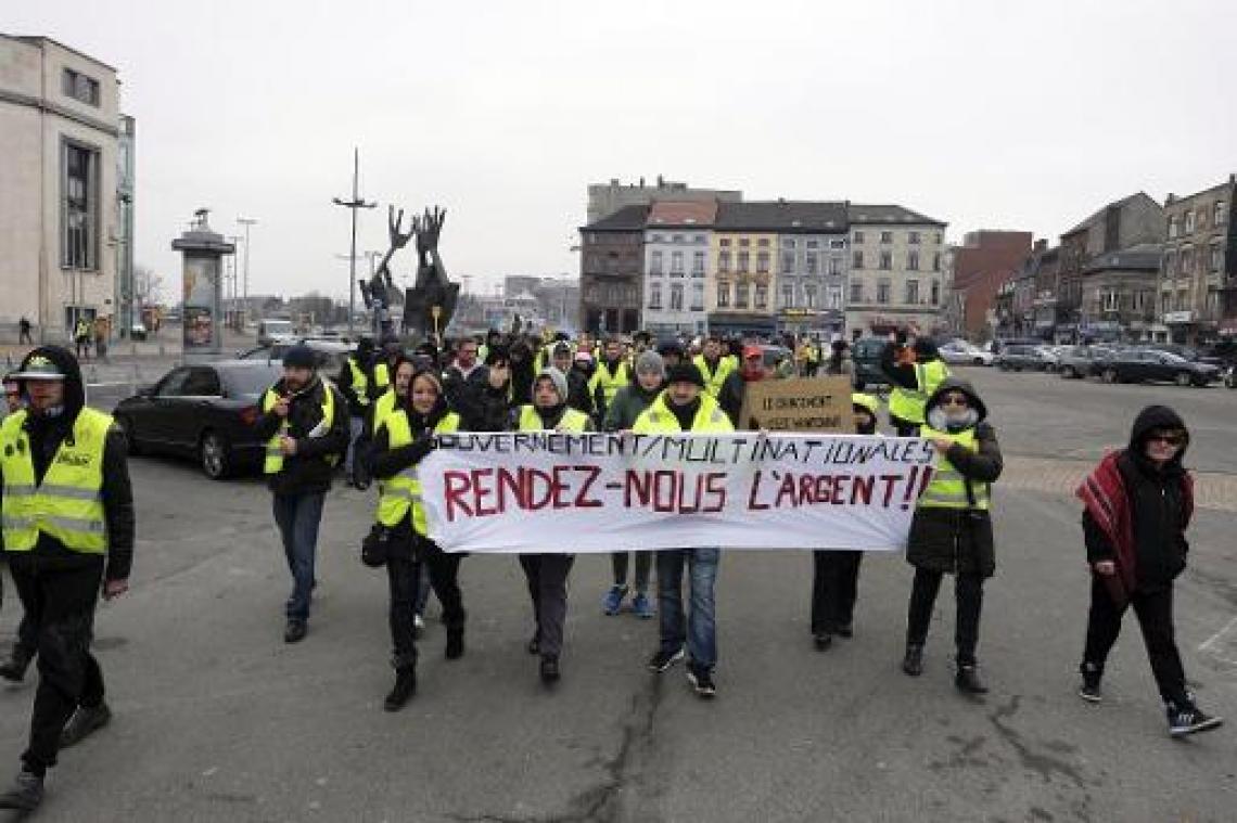 Gele hesjes willen "politieke infiltranten" weren