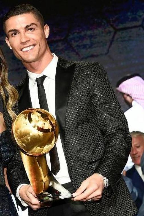 Globe Soccer Awards - Cristiano Ronaldo vijfde keer Speler van het Jaar