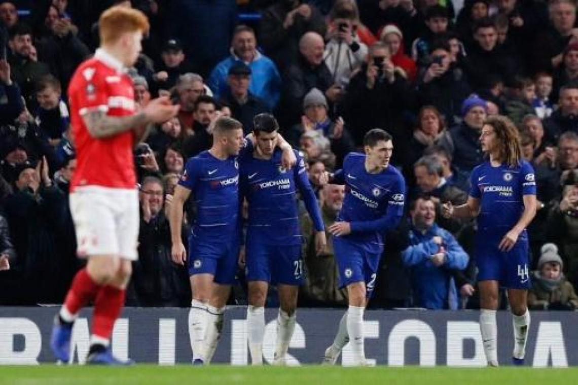 Belgen in het buitenland - Morata loodst Chelsea met twee treffers voorbij Nottingham Forest