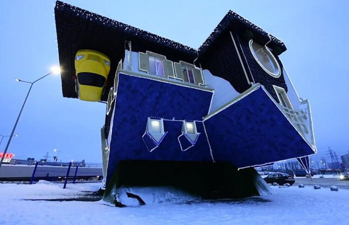 VIDEO. Dit huis staat op zijn kop en is perfect bewoonbaar