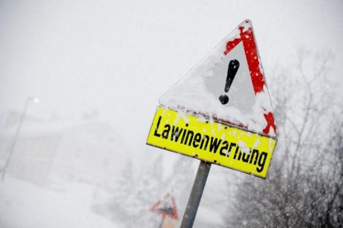 Zware sneeuwval zorgt voor hinder in Duitsland, Oostenrijk en Tsjechië