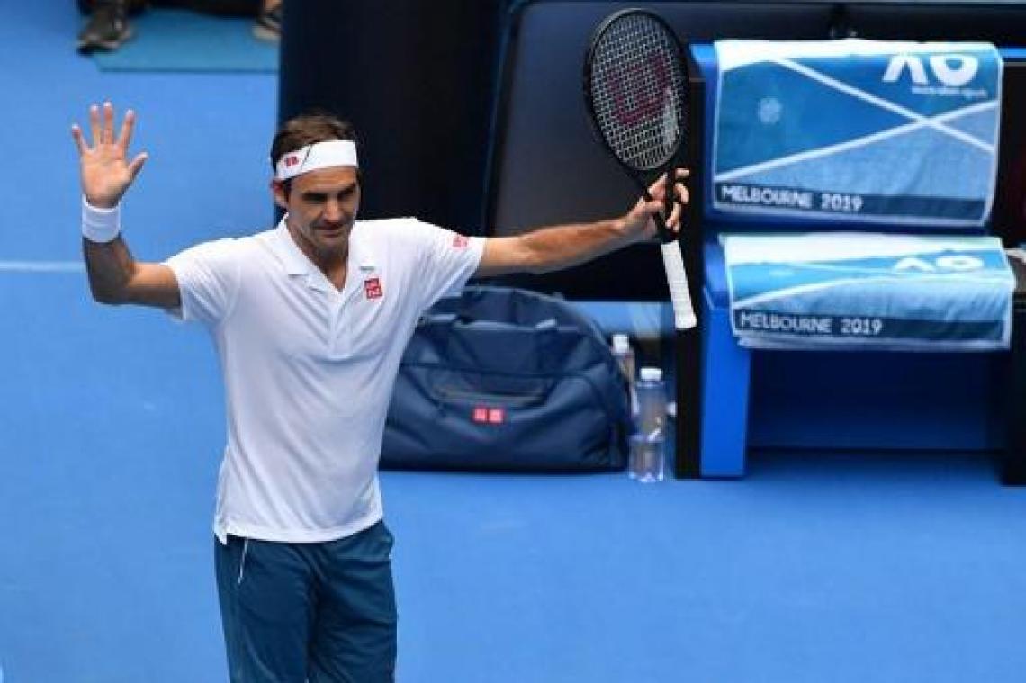 Federer zonder setverlies naar derde ronde Australian Open