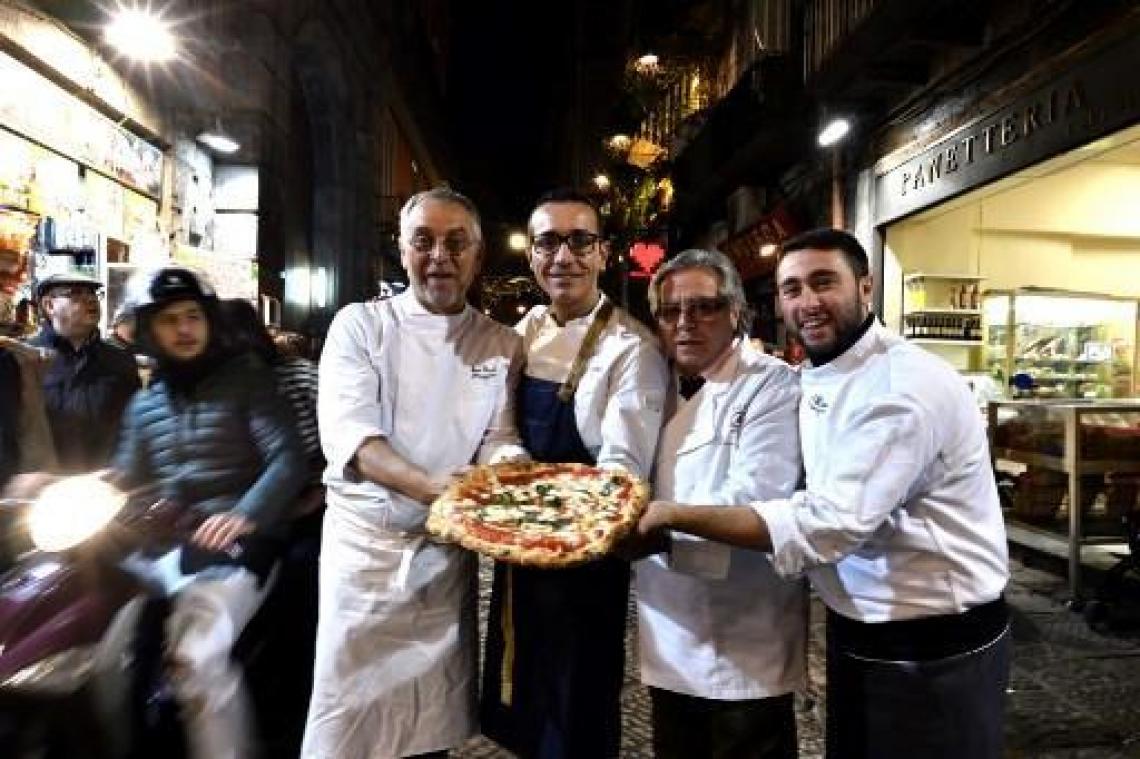 Bomexplosie voor beroemde pizzeria in Napels