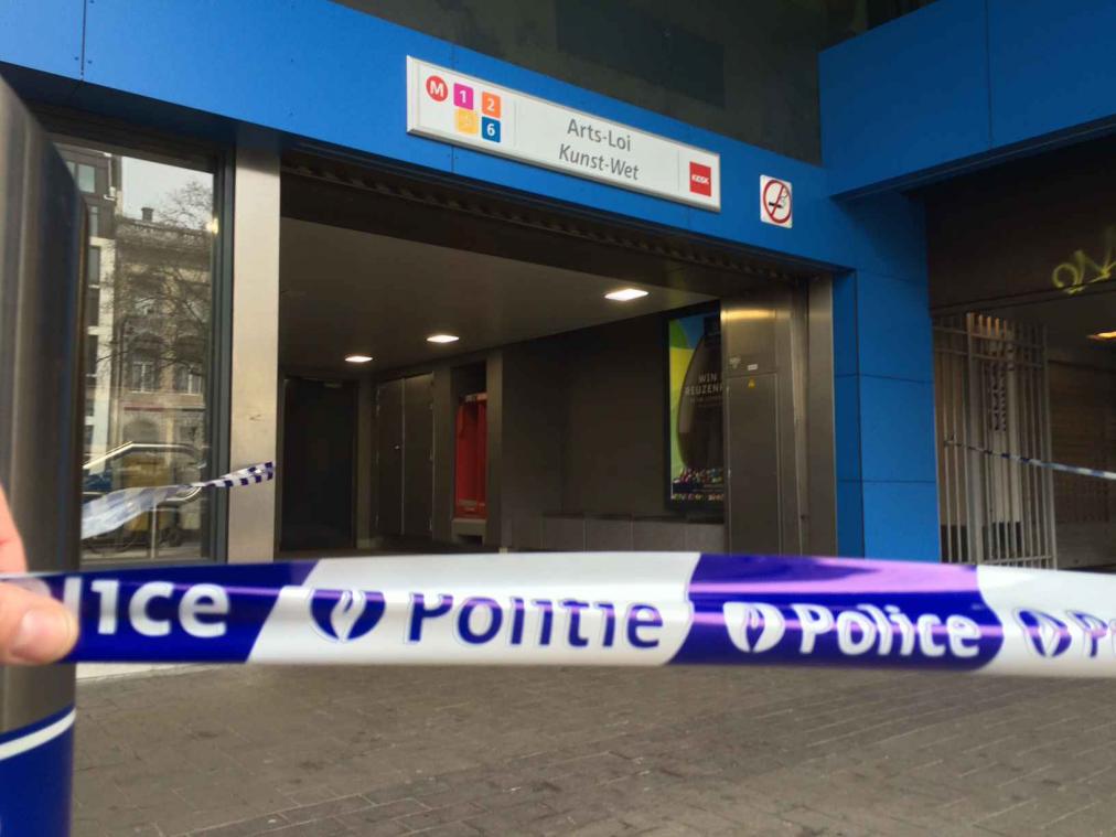 Brussel volledig afgesloten na aanslagen in Zaventem en Brusselse metro