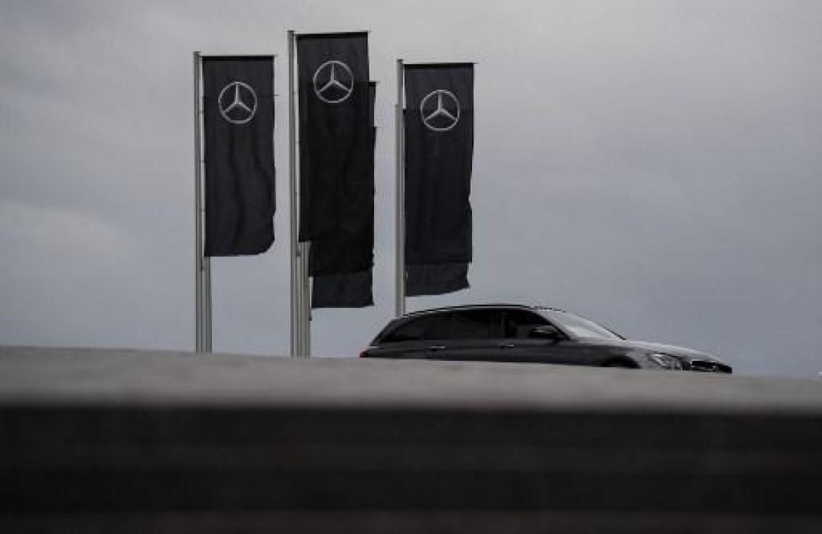 Vakbonden vinden akkoord met directie Mercedes-Benz en beëindigen staking