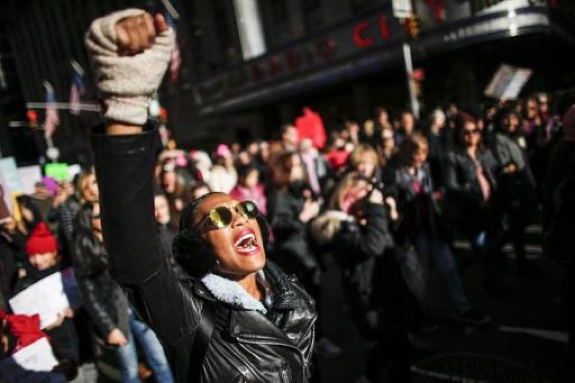 Tienduizenden mensen manifesteren in VS voor vrouwenrechten